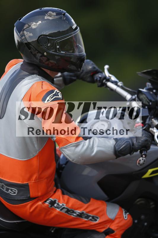 /Archiv-2024/29 12.06.2024 MOTO.CH Track Day ADR/Gruppe blau/105